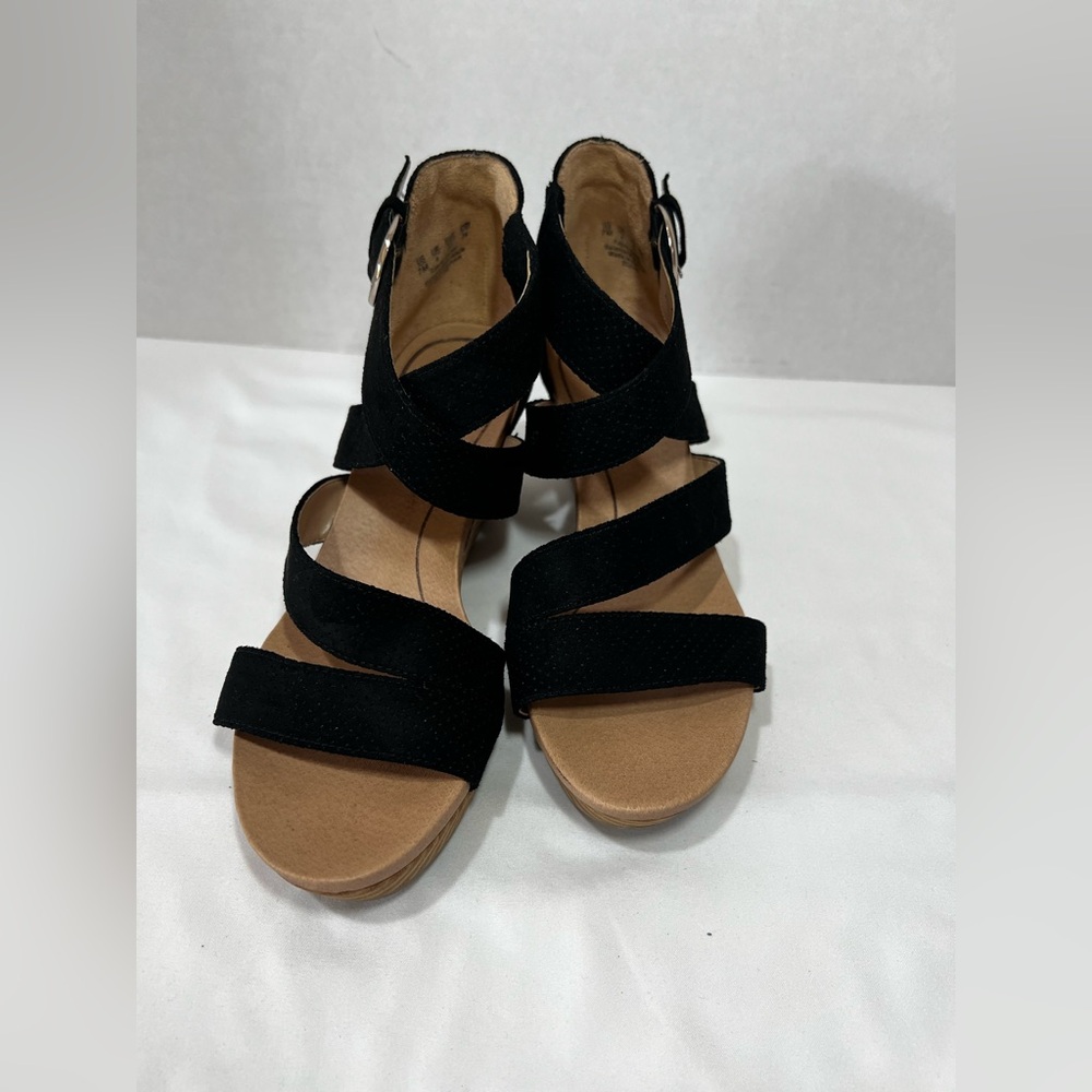 Dr. Scholl's Black Strappy Wedge Sandals with Buckle